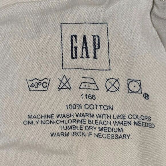 Gap Men's Shorts Size 38 Relaxed Fit - Picture 5 of 8